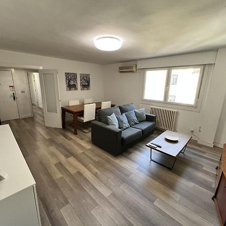 Apartamenticos Plaza Del Pilar III Zaragoza Dış mekan fotoğraf