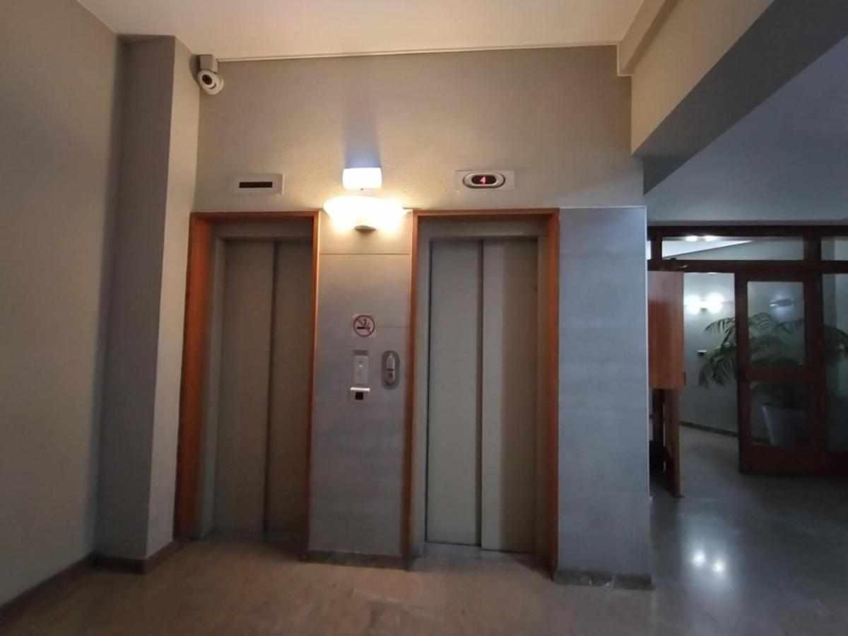 Apartamenticos Plaza Del Pilar III Zaragoza Dış mekan fotoğraf